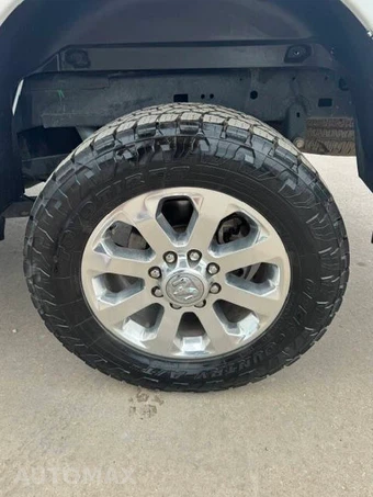2023 Ram 2500 Laramie Crew Cab Medium Bed - miniatura 46