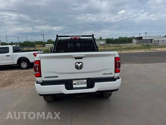 2023 Ram 2500 Laramie Crew Cab Medium Bed - miniatura 5