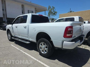 2023 Ram 2500 Laramie Crew Cab Medium Bed – miniatura 2