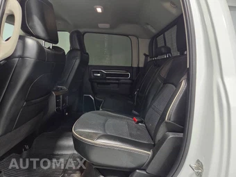 2023 Ram 2500 Laramie Crew Cab Medium Bed - miniatura 14