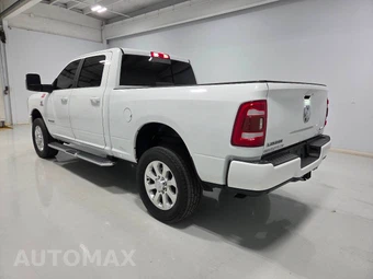 2023 Ram 2500 Laramie Crew Cab Medium Bed - miniatura 5