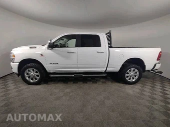 2023 Ram 2500 Laramie Crew Cab Medium Bed - miniatura 4