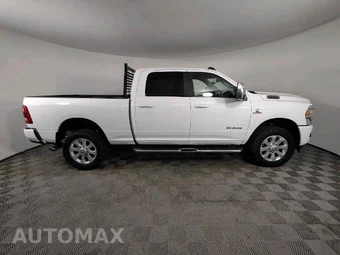 2023 Ram 2500 Laramie Crew Cab Medium Bed - miniatura 9