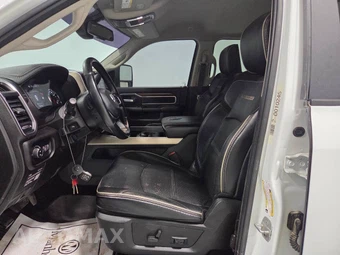 2023 Ram 2500 Laramie Crew Cab Medium Bed - miniatura 10
