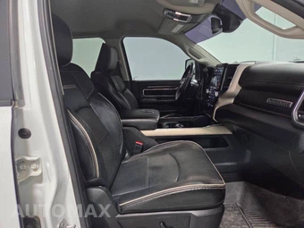 2023 Ram 2500 Laramie Crew Cab Medium Bed - miniatura 16