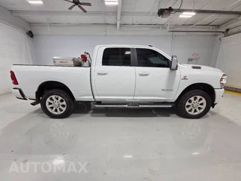 2023 Ram 2500 Laramie Crew Cab Medium Bed - miniatura 7