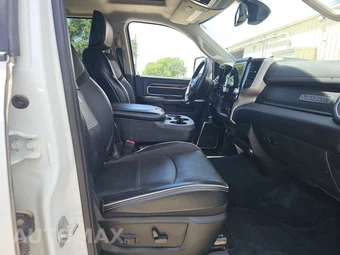 2023 Ram 2500 Laramie Crew Cab Medium Bed - miniatura 8