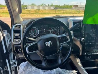 2023 Ram 2500 Laramie Crew Cab Medium Bed - miniatura 14