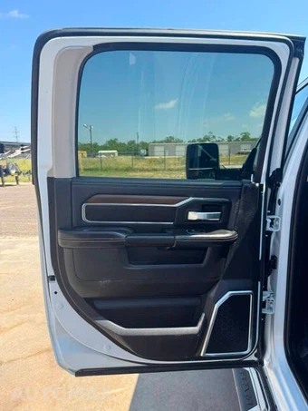 2023 Ram 2500 Laramie Crew Cab Medium Bed - miniatura 15