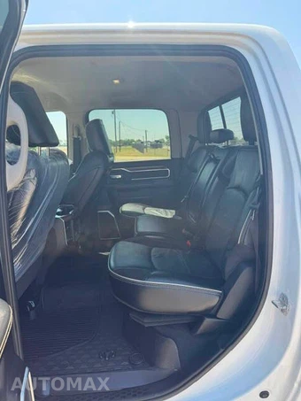2023 Ram 2500 Laramie Crew Cab Medium Bed - miniatura 17