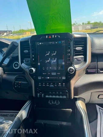 2023 Ram 2500 Laramie Crew Cab Medium Bed - miniatura 28