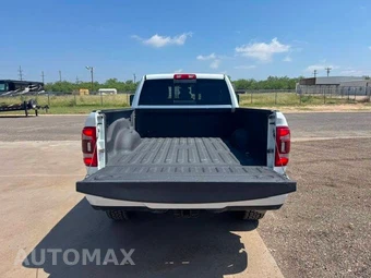 2023 Ram 2500 Laramie Crew Cab Medium Bed - miniatura 8
