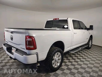 2023 Ram 2500 Laramie Crew Cab Medium Bed - miniatura 8