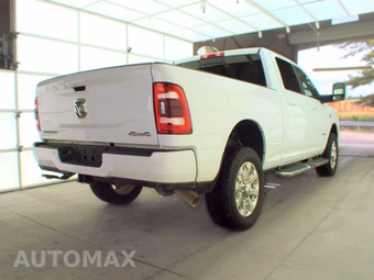 2023 Ram 2500 Laramie Crew Cab Medium Bed - miniatura 4