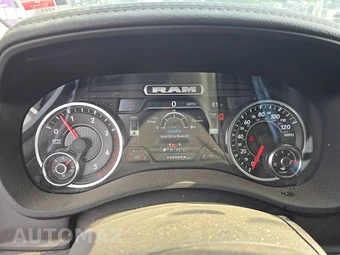 2023 Ram 2500 Laramie Crew Cab Medium Bed - miniatura 12