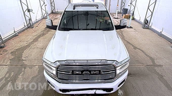 2023 Ram 2500 Laramie Crew Cab Medium Bed - miniatura 2