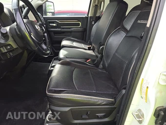 2023 Ram 2500 Laramie Crew Cab Medium Bed - miniatura 7