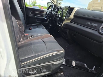 2023 Ram 2500 Laramie Crew Cab Medium Bed - miniatura 8