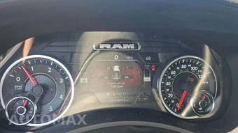 2023 Ram 2500 Laramie Crew Cab Medium Bed - miniatura 18