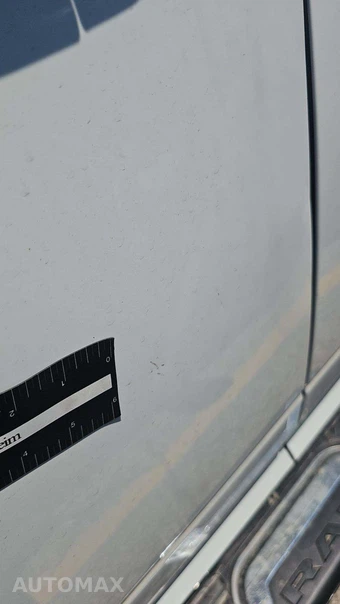 2023 Ram 2500 Laramie Crew Cab Medium Bed - miniatura 25