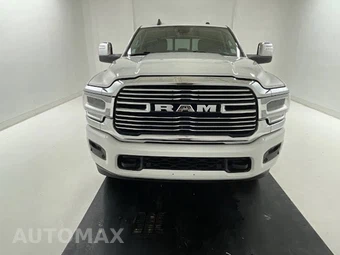 2023 Ram 2500 Laramie Crew Cab Medium Bed - miniatura 2