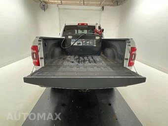 2023 Ram 2500 Laramie Crew Cab Medium Bed - miniatura 7