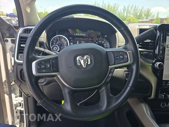 2023 Ram 2500 Laramie Extended Crew Cab Medium Bed – miniatura 10