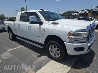 2023 Ram 2500 Laramie Extended Crew Cab Medium Bed – miniatura 3