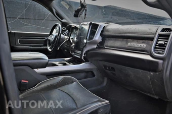 2023 Ram 2500 Laramie Extended Crew Cab Medium Bed - miniatura 15