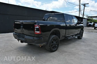 2023 Ram 2500 Laramie Extended Crew Cab Medium Bed - miniatura 4