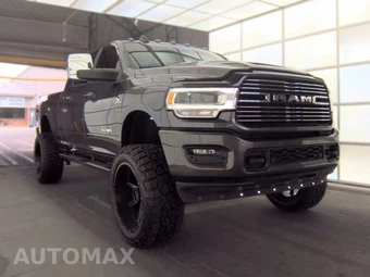 2023 Ram 2500 Laramie Extended Crew Cab Medium Bed – miniatura 3