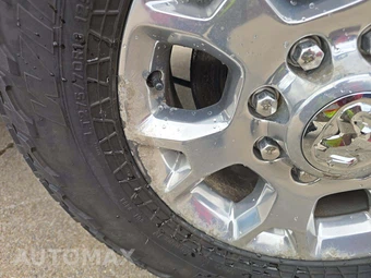 2023 Ram 2500 Laramie Extended Crew Cab Medium Bed - miniatura 25