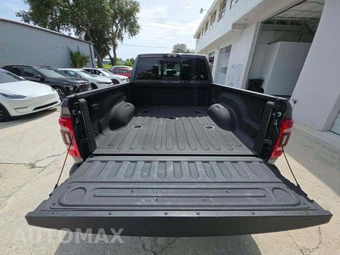 2023 Ram 2500 Limited Crew Cab Medium Bed – miniatura 14