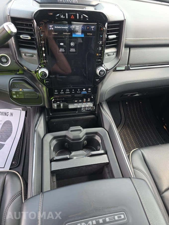 2023 Ram 2500 Limited Crew Cab Medium Bed – miniatura 10