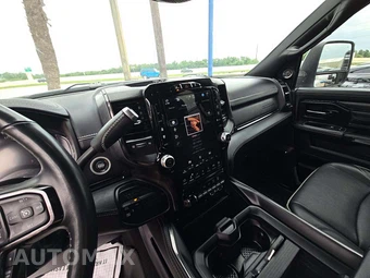2023 Ram 2500 Limited Crew Cab Medium Bed – miniatura 10