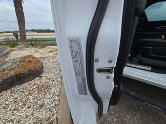 2023 Ram 2500 Limited Crew Cab Medium Bed – miniatura 7