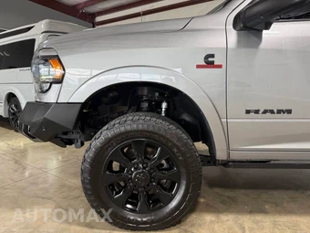 2023 Ram 2500 Limited Extended Crew Cab Medium Bed - miniatura 2