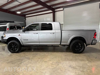 2023 Ram 2500 Limited Extended Crew Cab Medium Bed - miniatura 3