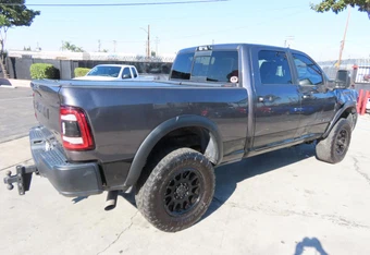 2023 Ram 2500 Rebel Crew Cab Medium Bed - miniatura 3