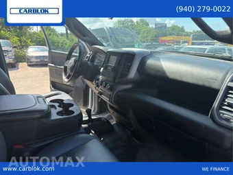 2023 Ram 2500 Tradesman Crew Cab Long Bed - miniatura 18