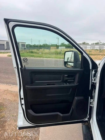 2023 Ram 2500 Tradesman Crew Cab Long Bed - miniatura 14