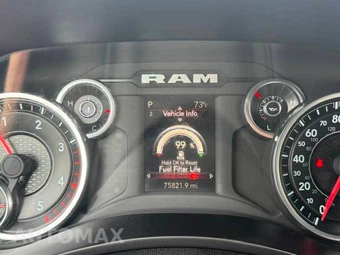 2023 Ram 2500 Tradesman Crew Cab Long Bed - miniatura 16