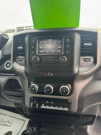 2023 Ram 2500 Tradesman Crew Cab Long Bed - miniatura 17