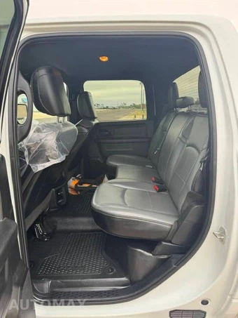 2023 Ram 2500 Tradesman Crew Cab Long Bed - miniatura 27