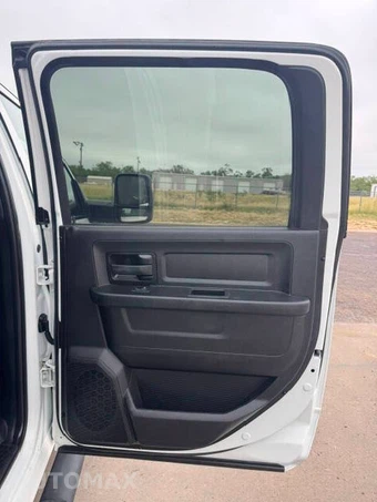 2023 Ram 2500 Tradesman Crew Cab Long Bed - miniatura 31