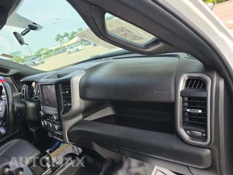 2023 Ram 2500 Tradesman Crew Cab Medium Bed - miniatura 16
