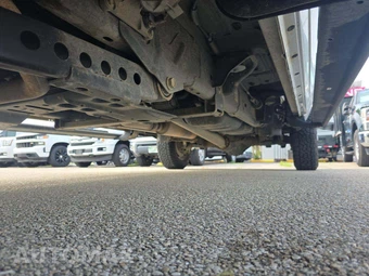 2023 Ram 2500 Tradesman Crew Cab Medium Bed - miniatura 4