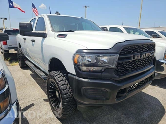 2023 Ram 2500 Tradesman Crew Cab Medium Bed - miniatura 4