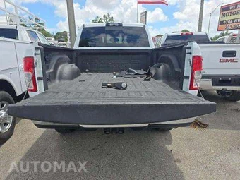 2023 Ram 2500 Tradesman Crew Cab Medium Bed - miniatura 14