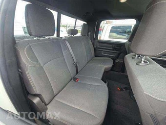 2023 Ram 2500 Tradesman Crew Cab Medium Bed - miniatura 16